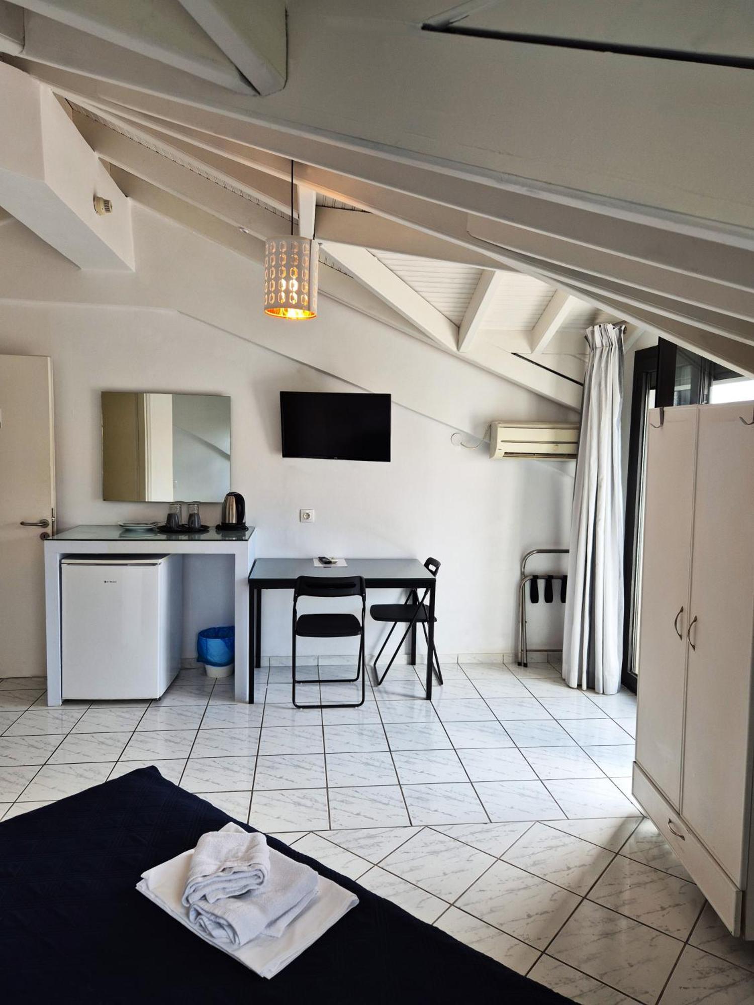 Natalie'S Hotel Skala  외부 사진